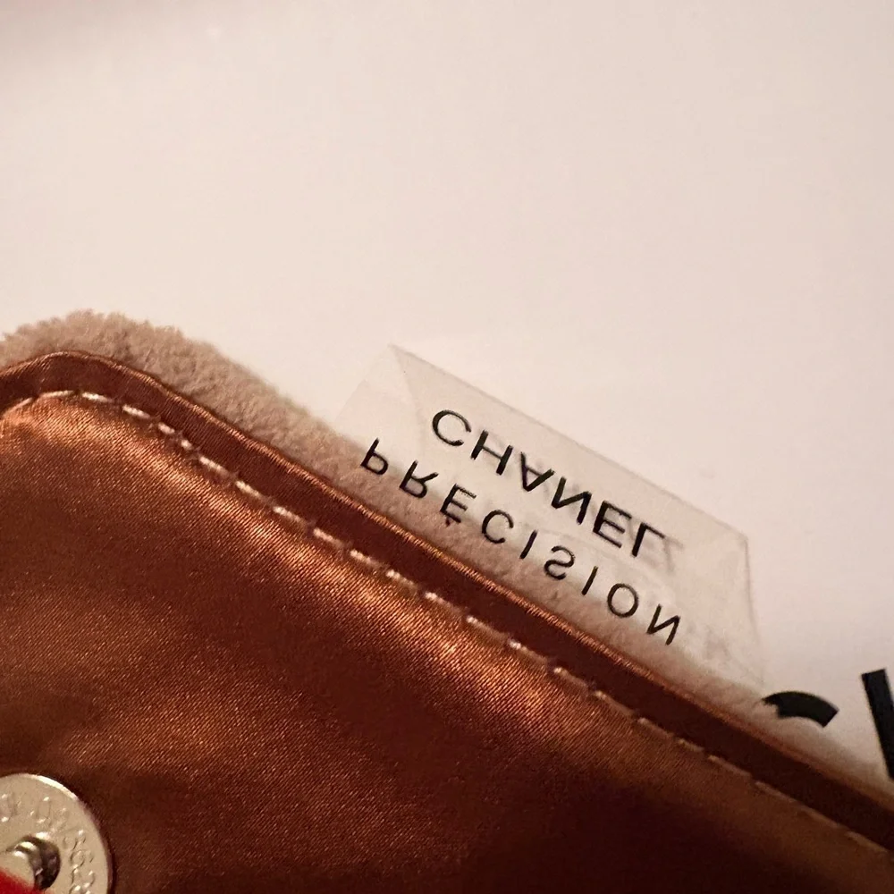 Chanel Brown Shoulder Bag - Picture 4 of 4
